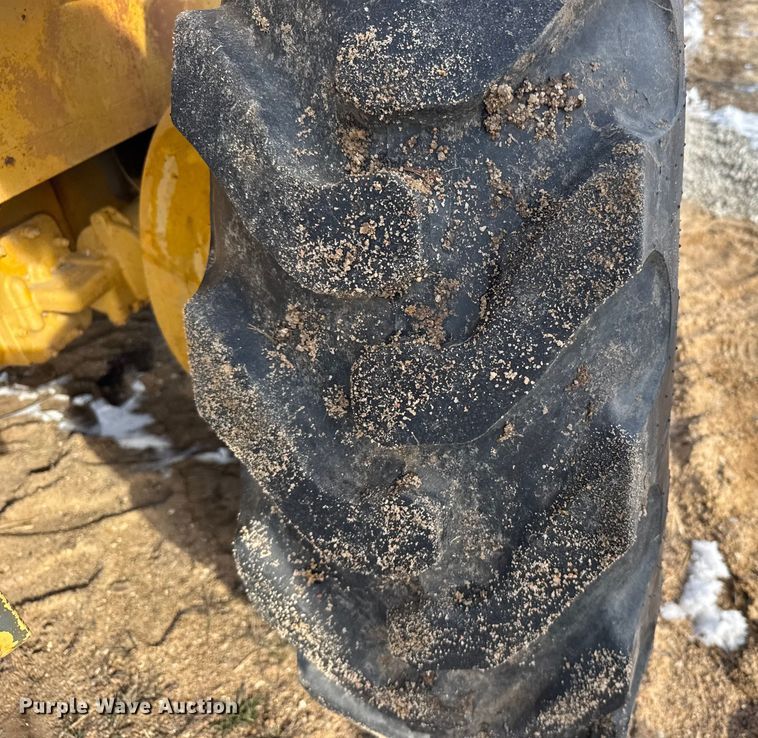 image for item FB0656 1968 Caterpillar 12F motor grader