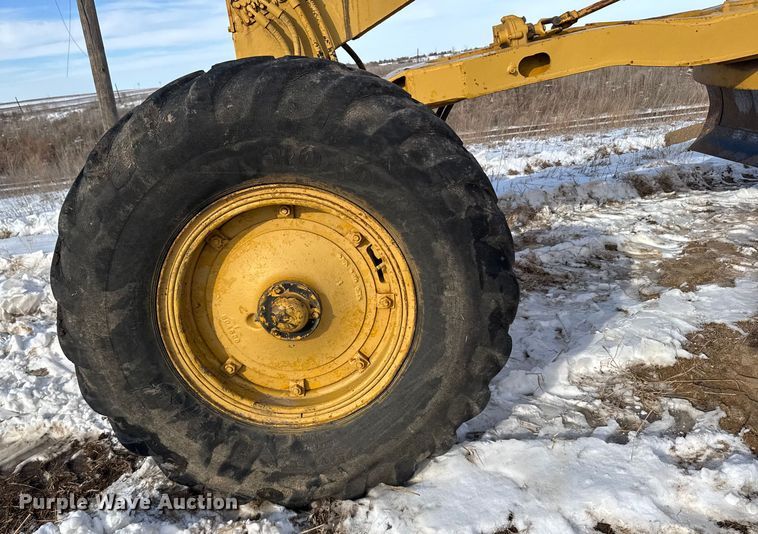 image for item FB0656 1968 Caterpillar 12F motor grader