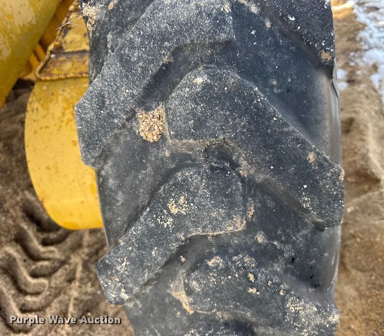 image for item FB0656 1968 Caterpillar 12F motor grader