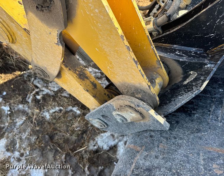 image for item FB0657 2017 Caterpillar 420F2 IT backhoe