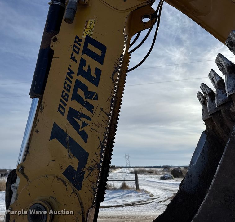 image for item FB0657 2017 Caterpillar 420F2 IT backhoe