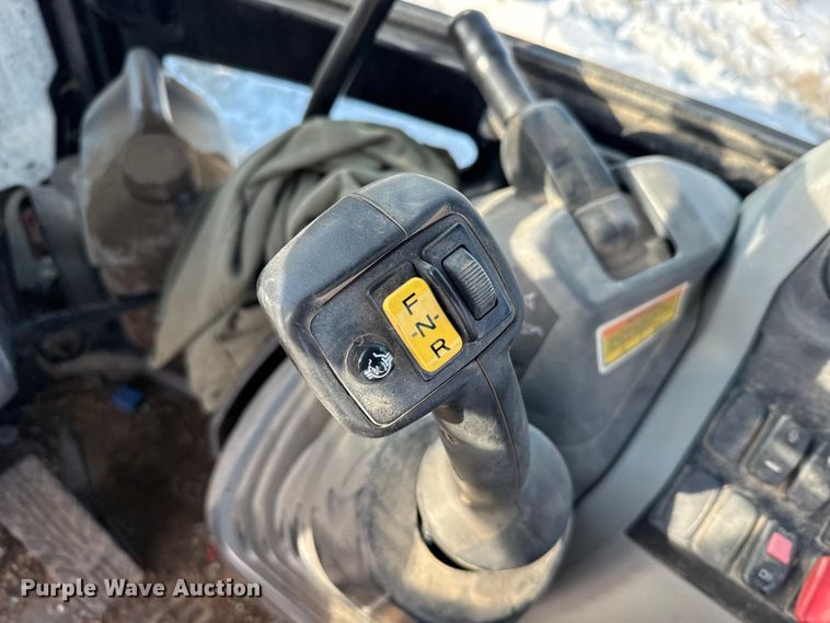 image for item FB0657 2017 Caterpillar 420F2 IT backhoe