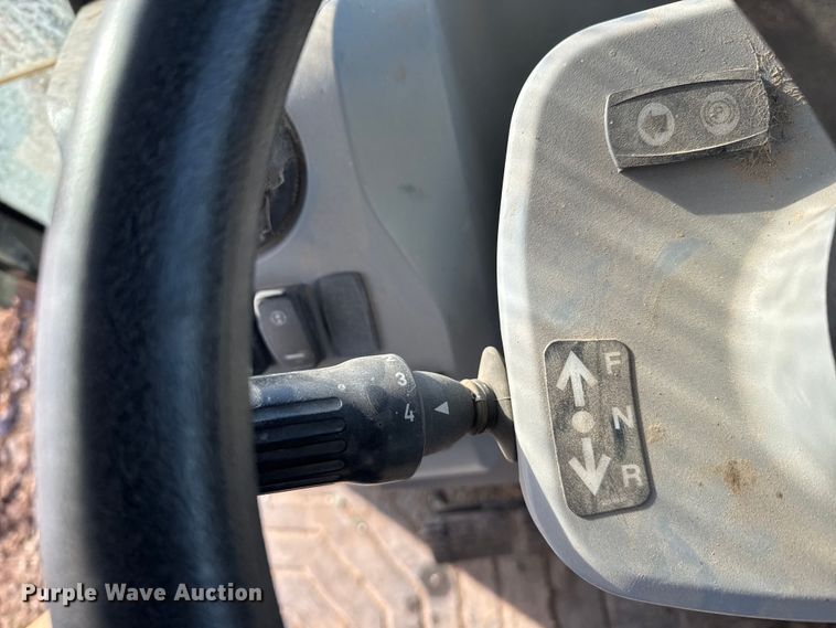 image for item FB0657 2017 Caterpillar 420F2 IT backhoe