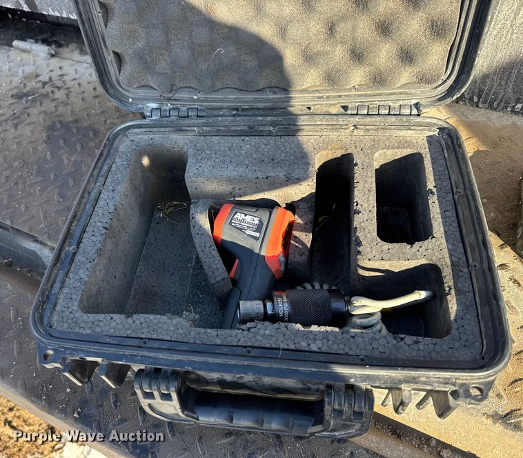 image for item FB0658 McElroy Data logger 6 data logger 