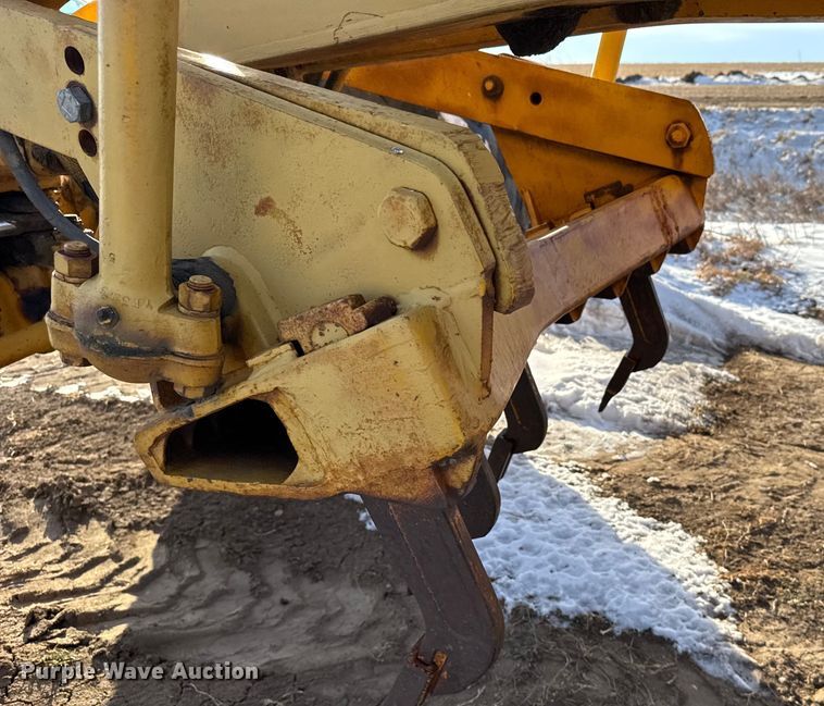 image for item FB0660 1962 Caterpillar 14D motor grader