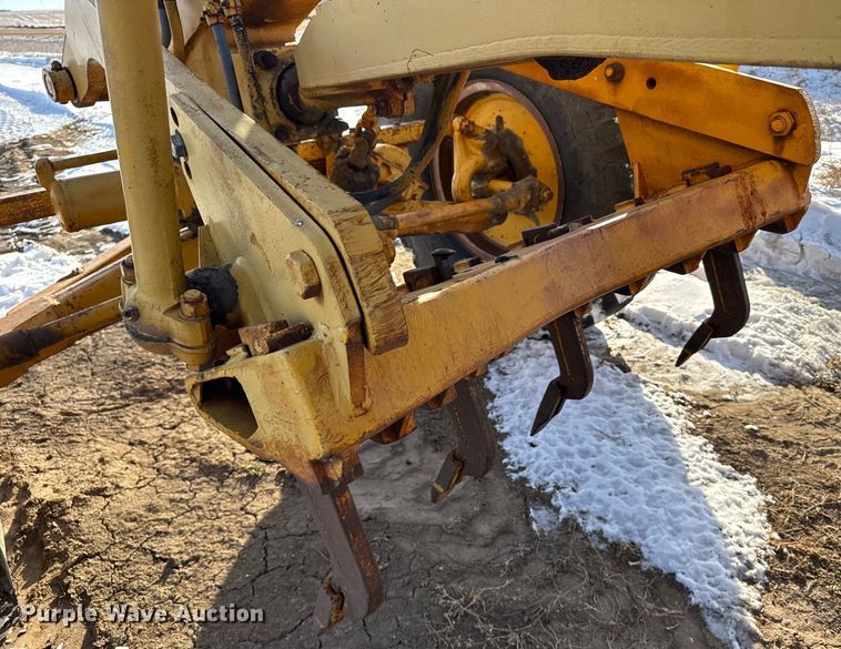 image for item FB0660 1962 Caterpillar 14D motor grader