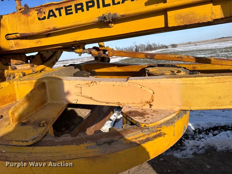 image for item FB0660 1962 Caterpillar 14D motor grader