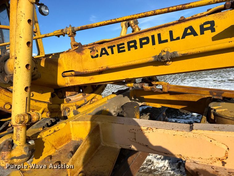 image for item FB0660 1962 Caterpillar 14D motor grader