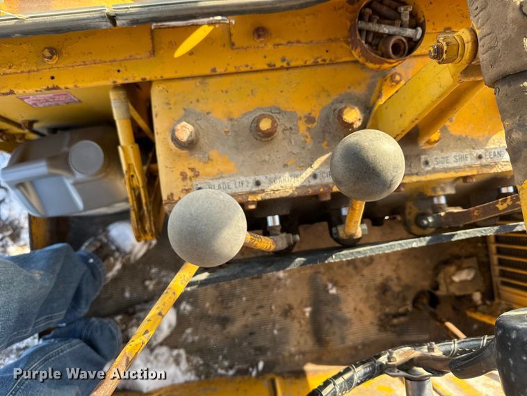 image for item FB0660 1962 Caterpillar 14D motor grader