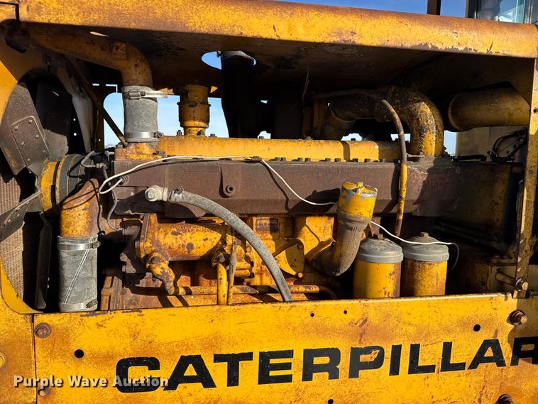 image for item FB0660 1962 Caterpillar 14D motor grader