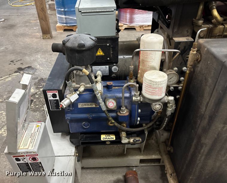 image for item FB2966 Boss 4040 generator