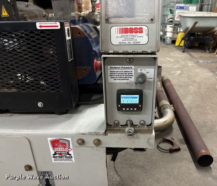 image for item FB2966 Boss 4040 generator