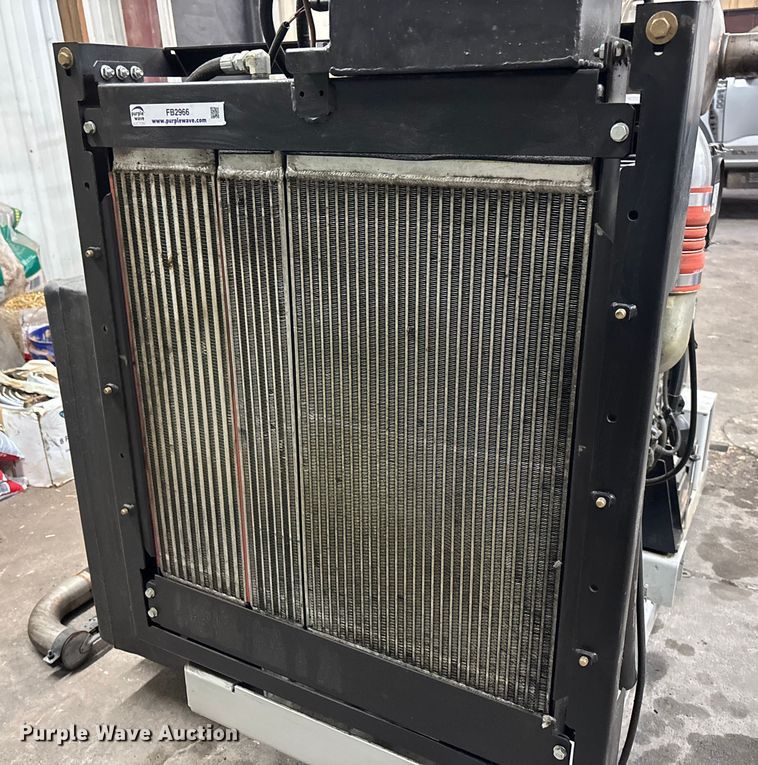 image for item FB2966 Boss 4040 generator