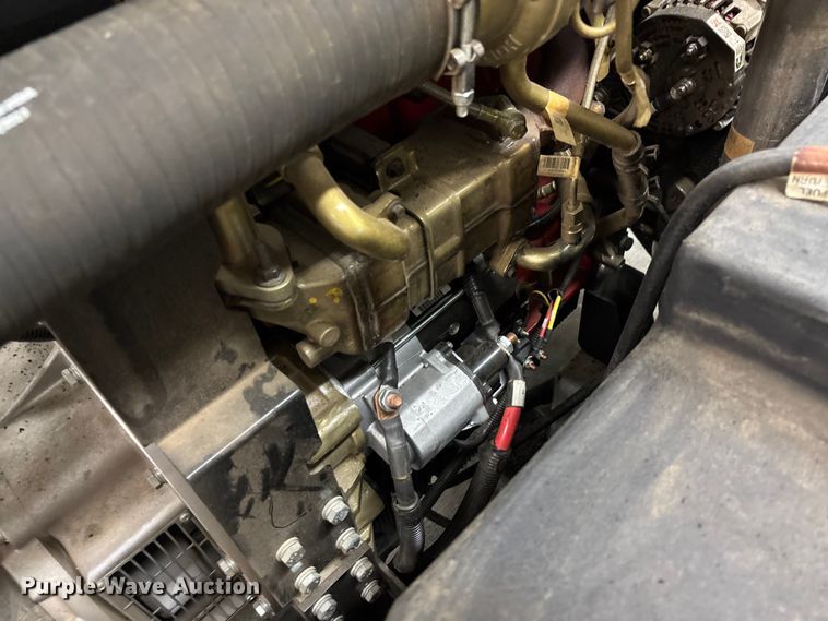 image for item FB2966 Boss 4040 generator