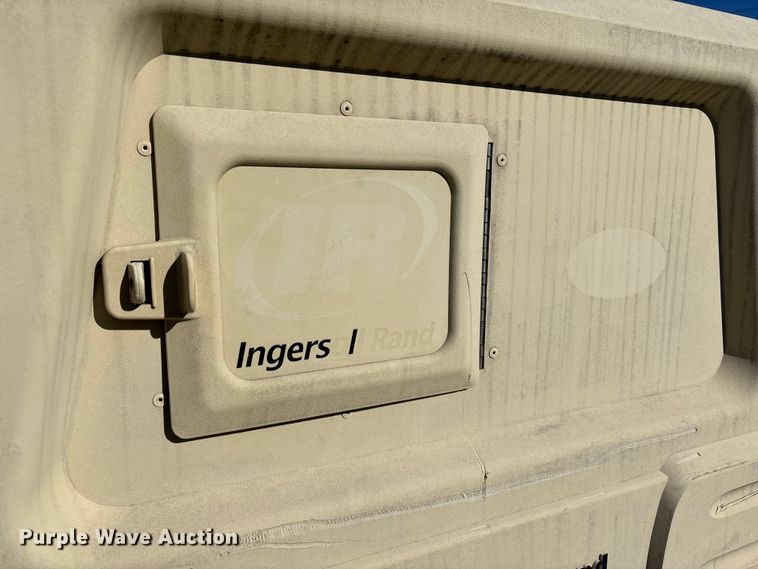 image for item FB3475 2010 Doosan IPI8OWUD-T4I air compressor