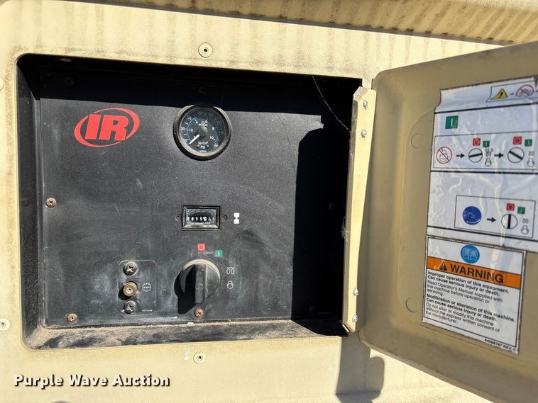 image for item FB3475 2010 Doosan IPI8OWUD-T4I air compressor