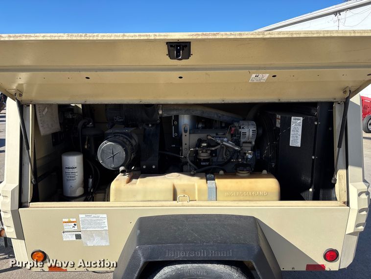 image for item FB3475 2010 Doosan IPI8OWUD-T4I air compressor