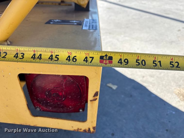 image for item FB3476 2006 Vermeer BC600xl wood chipper