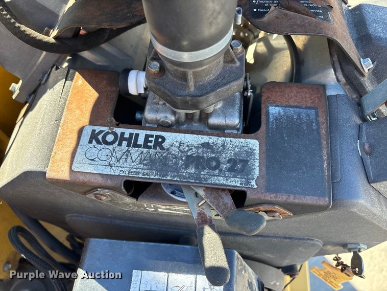 image for item FB3476 2006 Vermeer BC600xl wood chipper