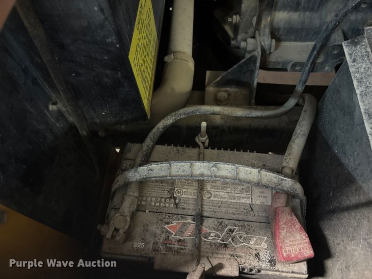 image for item FB3485 1998 Atlas copco XAS-90JD air compressor