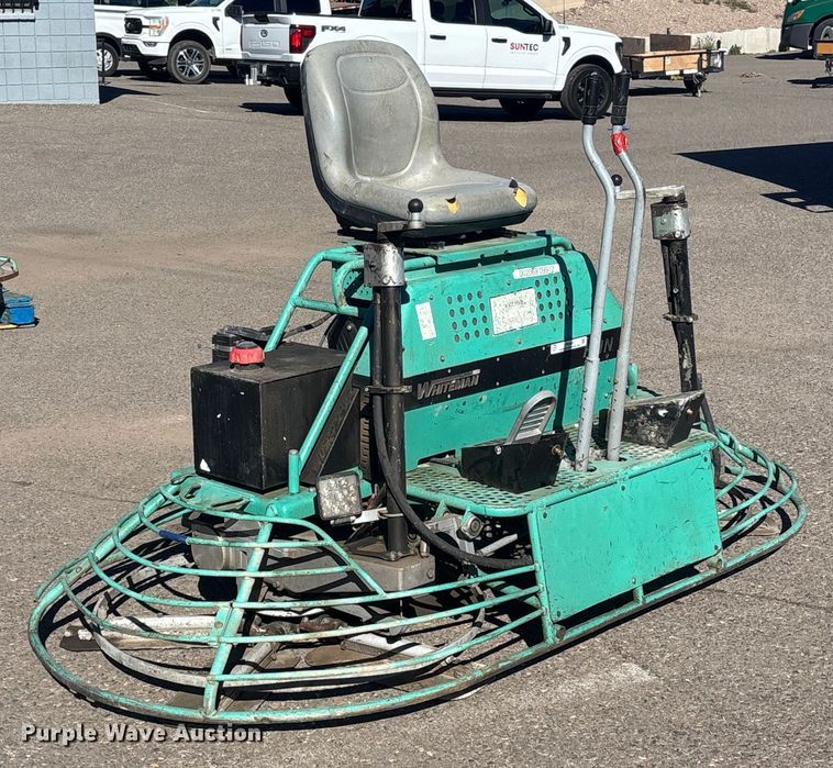 image for item FB5467 2017 Multiquip HHNG5 power trowel