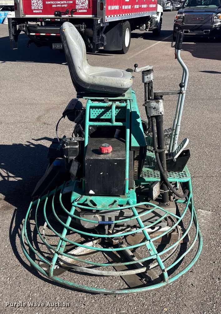 image for item FB5467 2017 Multiquip HHNG5 power trowel