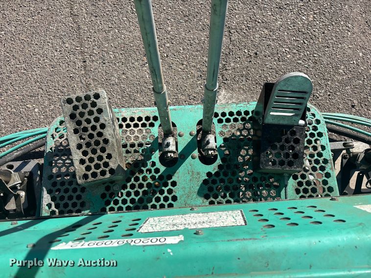 image for item FB5467 2017 Multiquip HHNG5 power trowel