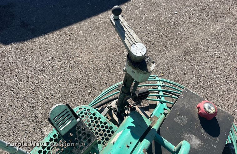 image for item FB5467 2017 Multiquip HHNG5 power trowel