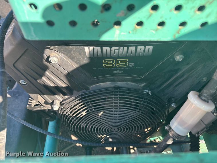 image for item FB5467 2017 Multiquip HHNG5 power trowel