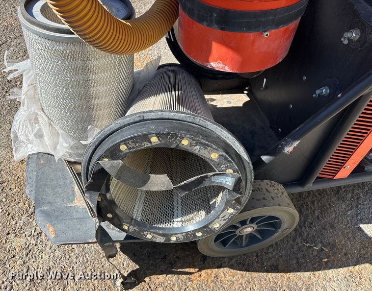 image for item FB5473 (3) dust extractors