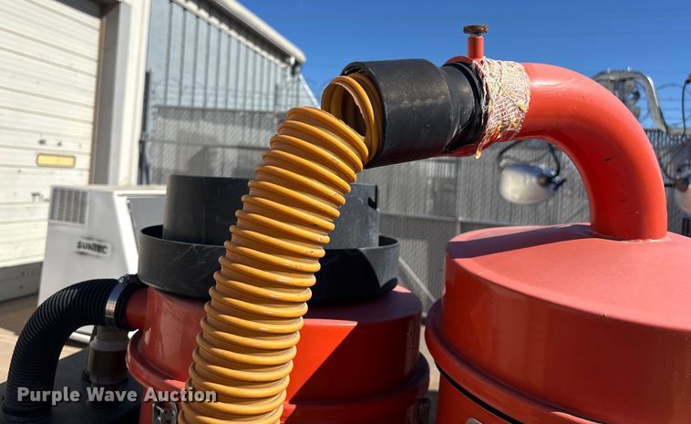 image for item FB5473 (3) dust extractors