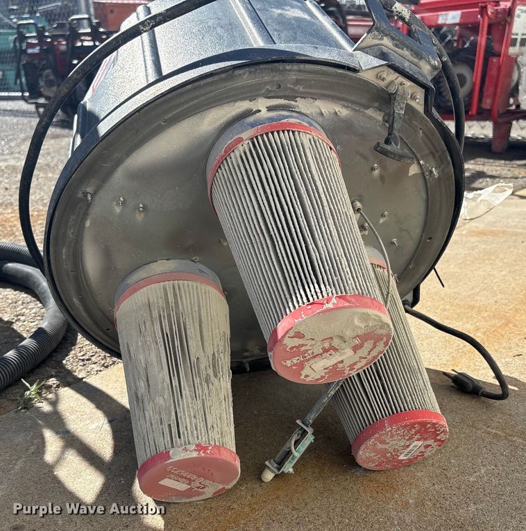 image for item FB5473 (3) dust extractors