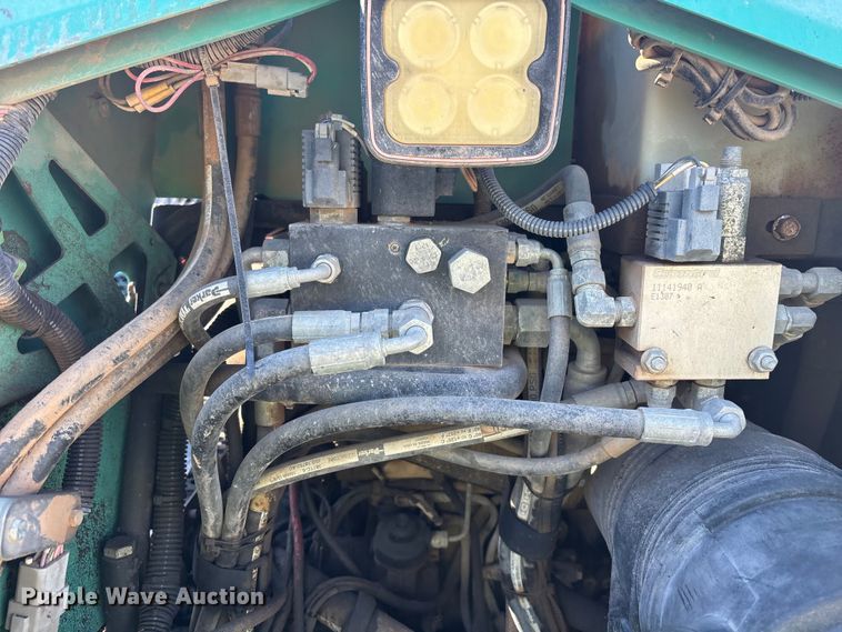 image for item FB5474 (3) Multiquip Mechanical power trowels