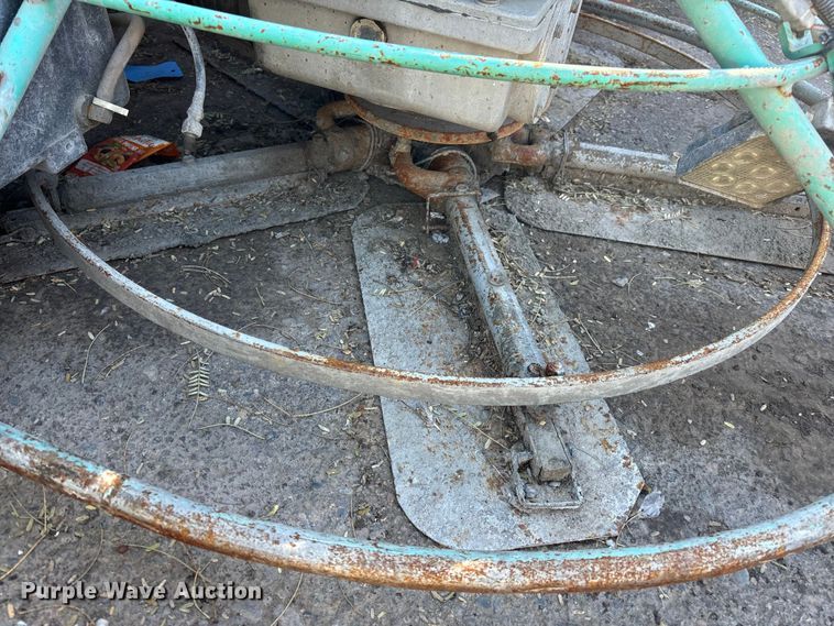 image for item FB5474 (3) Multiquip Mechanical power trowels