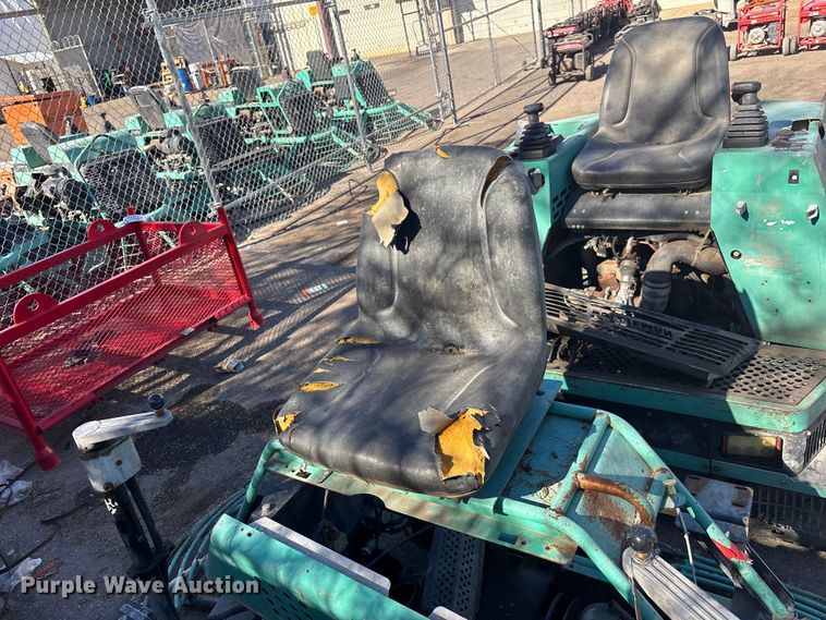 image for item FB5474 (3) Multiquip Mechanical power trowels