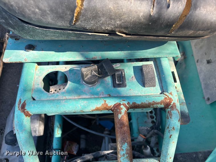 image for item FB5474 (3) Multiquip Mechanical power trowels