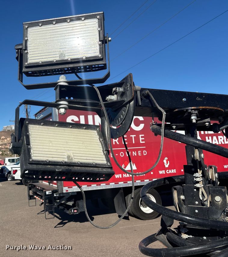 image for item FB5475 2023 Allmand Night Lite Pro II light plant