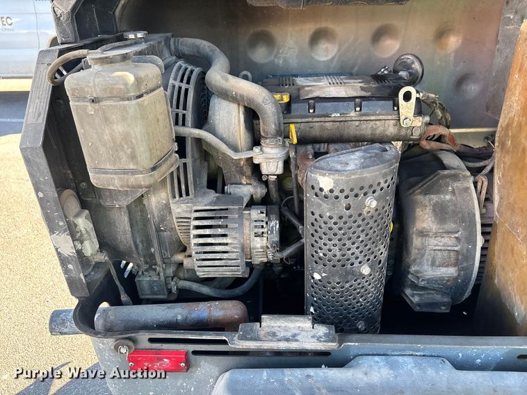 image for item FB5476 Wacker LT10 light plant