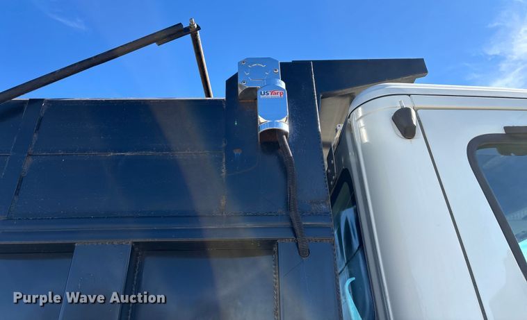 image for item FG0017 2013 Freightliner Cascadia dump truck