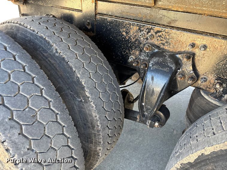 image for item FG0017 2013 Freightliner Cascadia dump truck