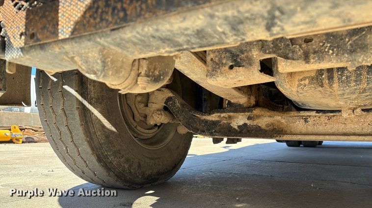 image for item FG0017 2013 Freightliner Cascadia dump truck