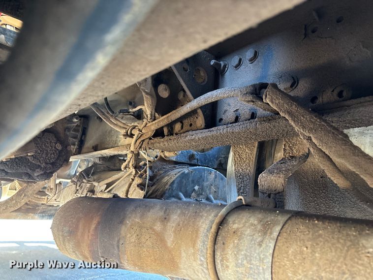 image for item FG0017 2013 Freightliner Cascadia dump truck