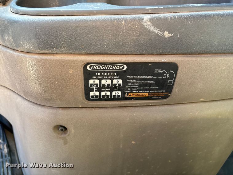 image for item FG0017 2013 Freightliner Cascadia dump truck