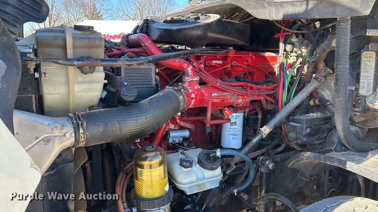 image for item FG0017 2013 Freightliner Cascadia dump truck