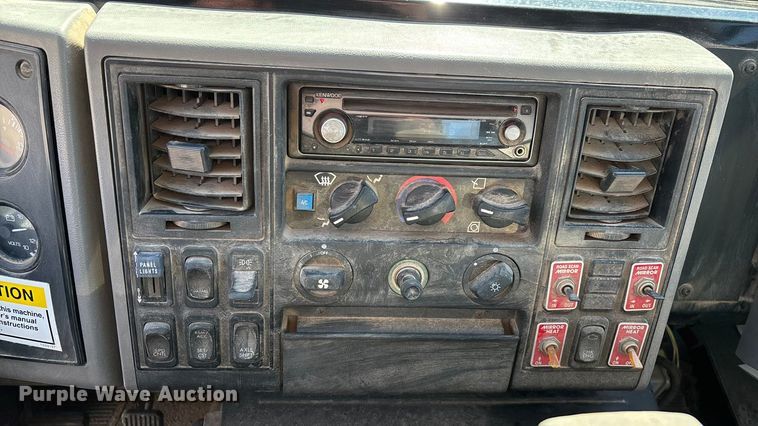 image for item FG0018 2007 Sterling SC8000 street sweeper truck