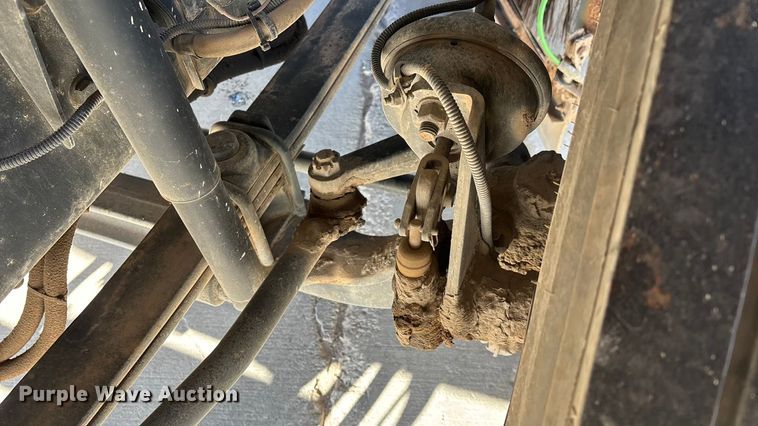 image for item FG0018 2007 Sterling SC8000 street sweeper truck