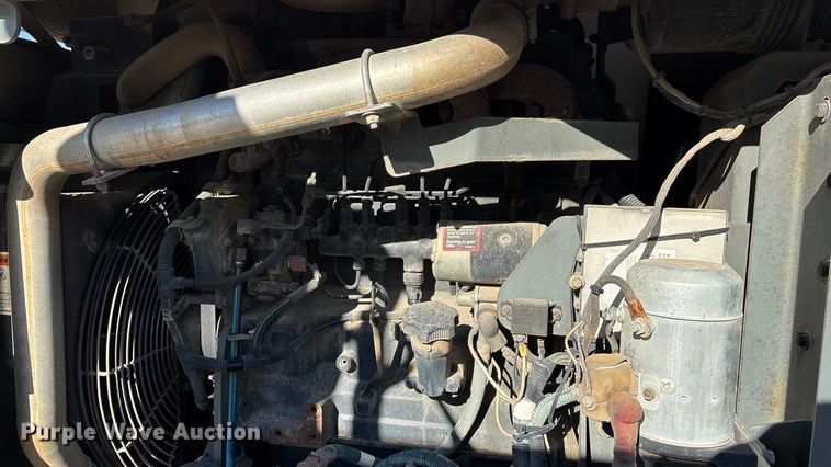 image for item FG0018 2007 Sterling SC8000 street sweeper truck