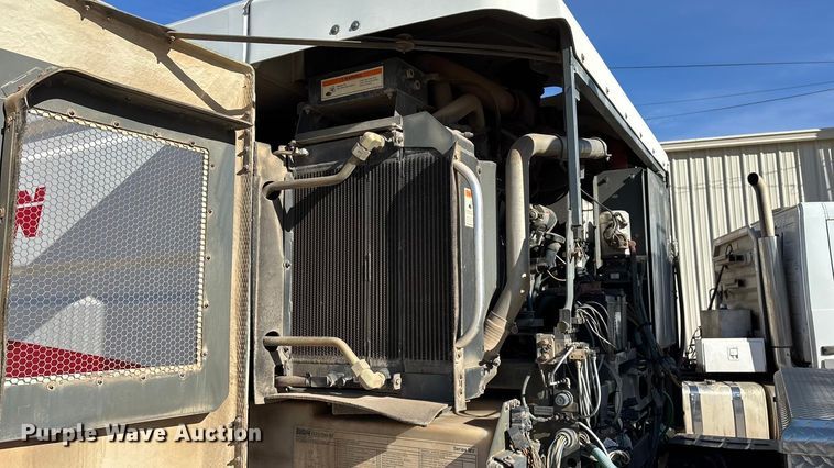 image for item FG0018 2007 Sterling SC8000 street sweeper truck