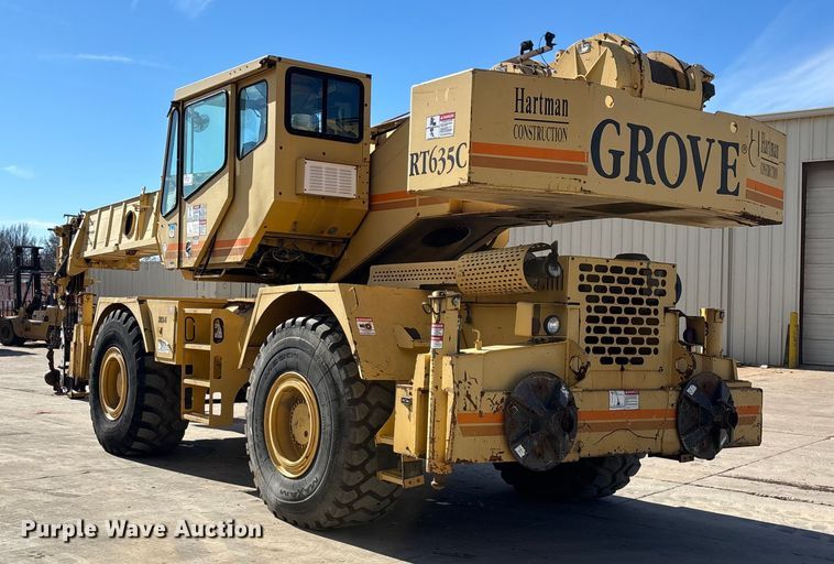 image for item FG0019 Grove RT635C crane