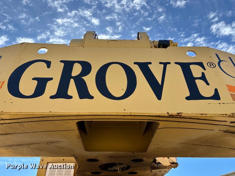 image for item FG0019 Grove RT635C crane